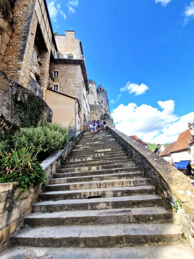 𝗟𝗔𝗦 𝗖𝗨𝗘𝗦𝗧𝗔𝗦 𝗤𝗨𝗘 𝗡𝗢𝗦 𝗖𝗨𝗘𝗦𝗧𝗔𝗡