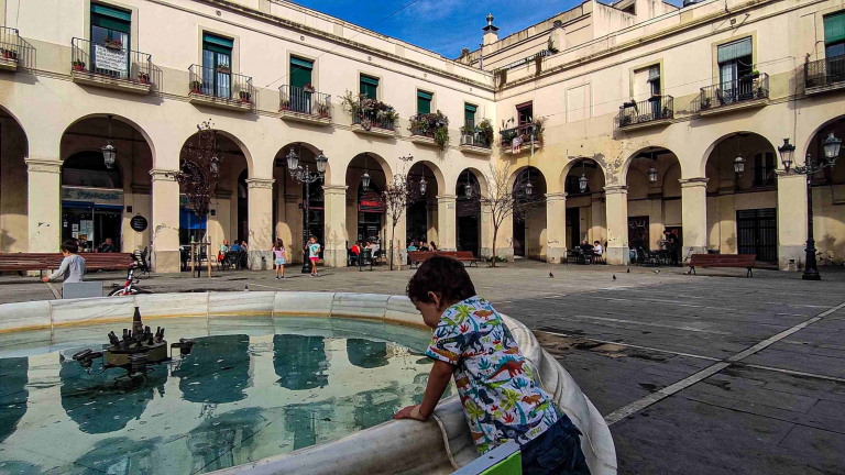 Comprar vivienda en Sant Andreu: tradición de barrio con proyección de futuro