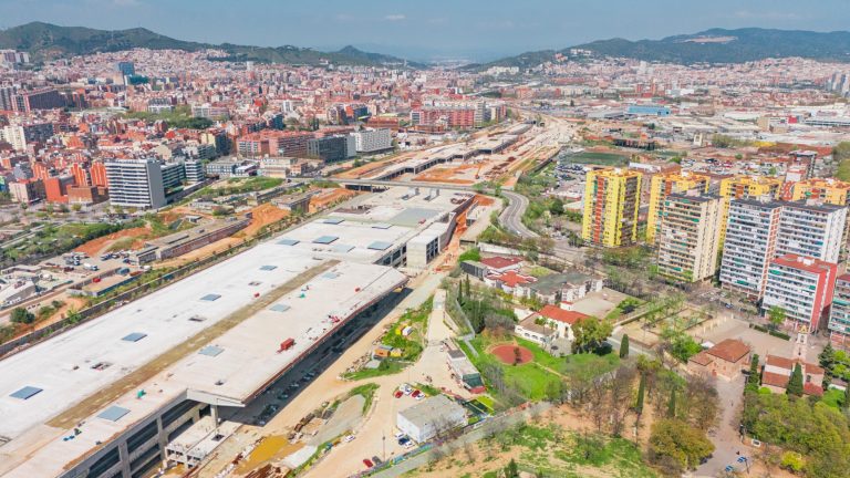 Comprar vivienda en La Sagrera: barrio en transformación estratégica en Barcelona