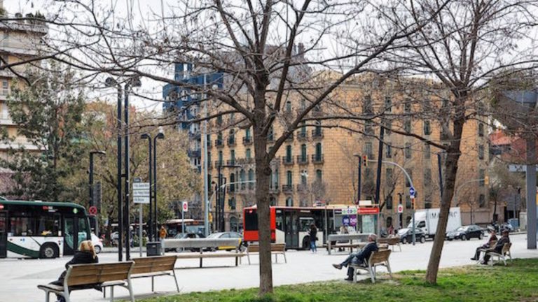 Comprar vivienda en Vallcarca i els Penitents: Barrio con vistas, historia y vida en capas